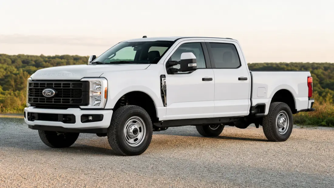 Ford F-250 Super Duty pickup — bed sizes and tonneau cover fitment