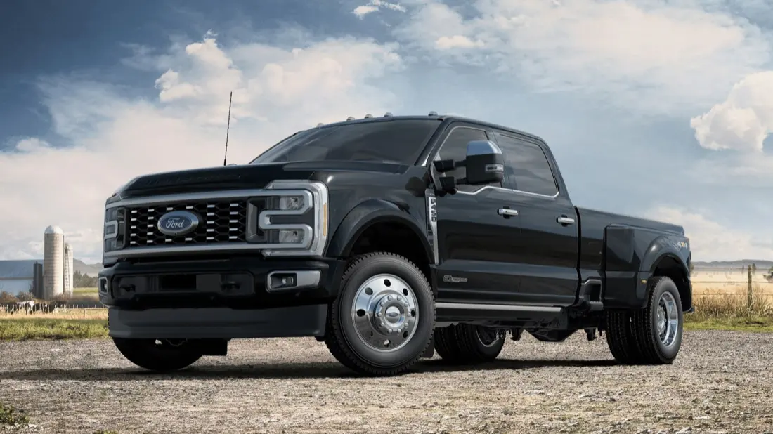 Ford F-350 Super Duty pickup — bed sizes and tonneau cover fitment