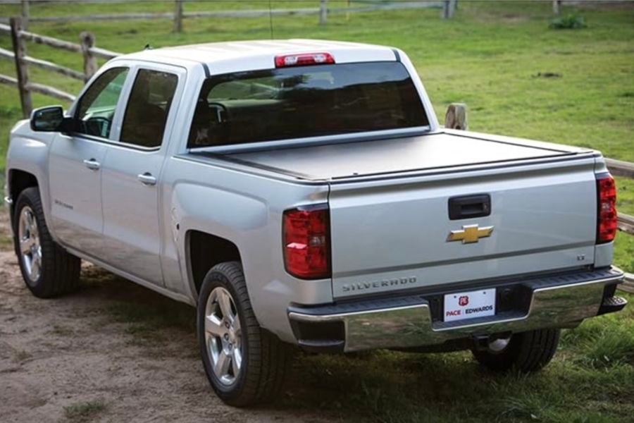 truck-bed-cover-chevrolet truck-bed-cover-chevrolet